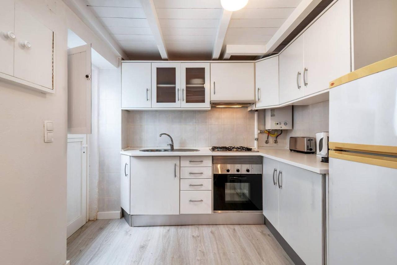 Urban & Trendy Duplex Close To Lx Factory By Trip2Portugal Lisbon Exterior photo